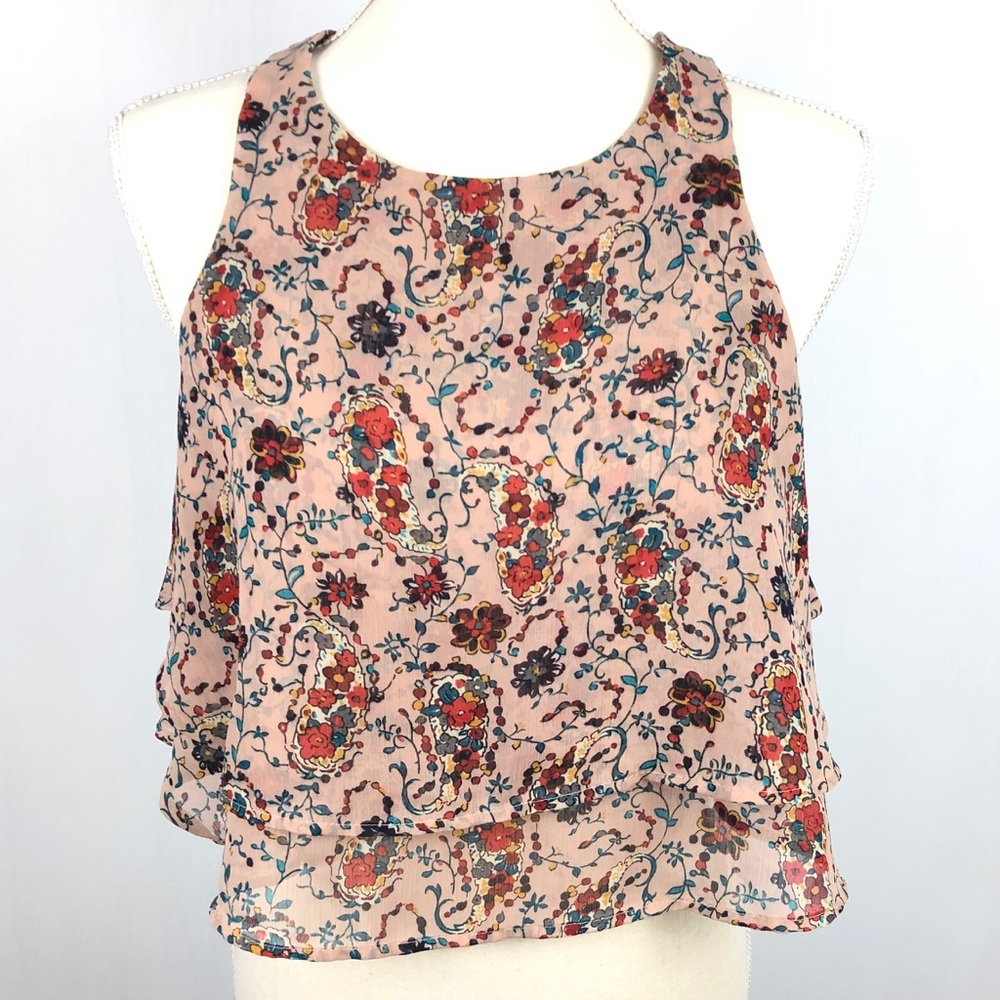 Runway Story crop top